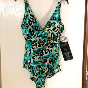 MiracleSuit size 18